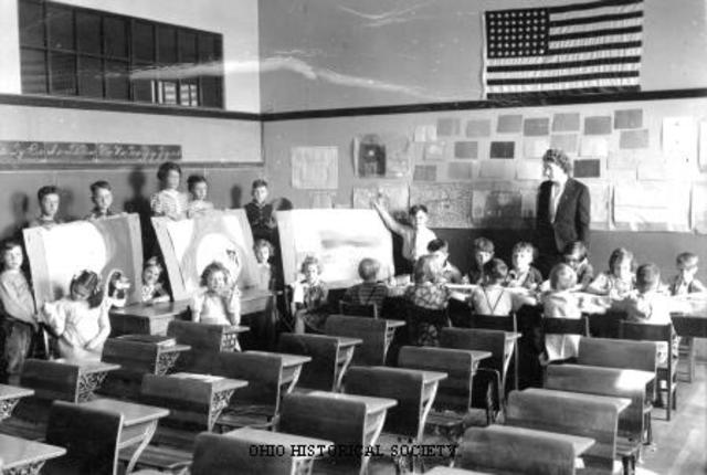 The Great Depression begins