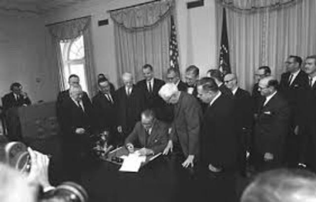 24th Amendment passed