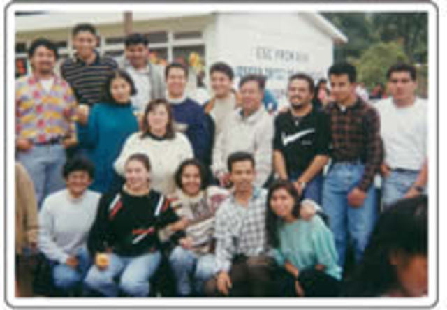 128% aumento de matrícula escolar