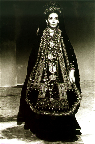 Médée is a French language opéra-comique by Luigi Cherubini