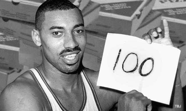 Wilt Chamberlain sets the single game scoring record