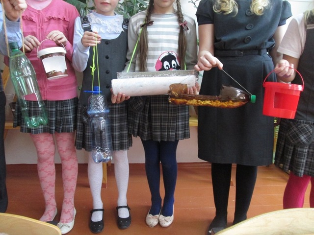 Помощь зимующим птицам.