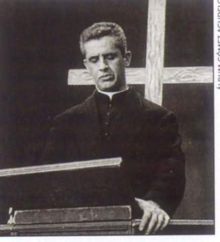 Primer programa de radio: La hora católica.