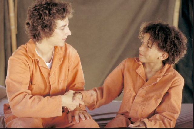 Zero admits that he doesn't know how to read