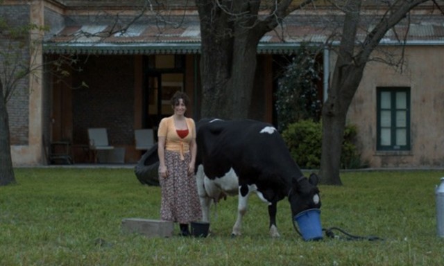 Roberto vai atras de Mari