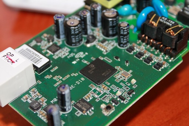 La funcionalidad del PLC fue descubierta en un chip