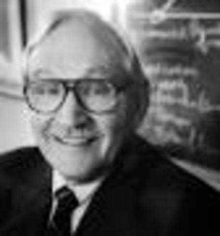 Robert Glaser. "Emplea el término instrucción"