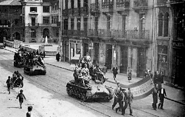 Entrada de los franquistas en Bilbao
