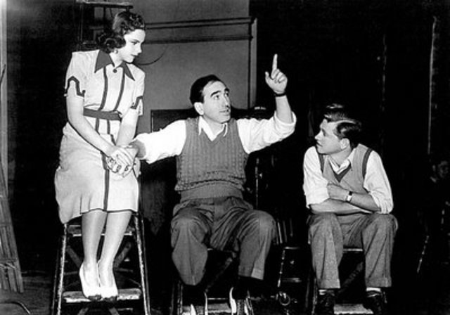 Busby Berkeley – Broadway serenade