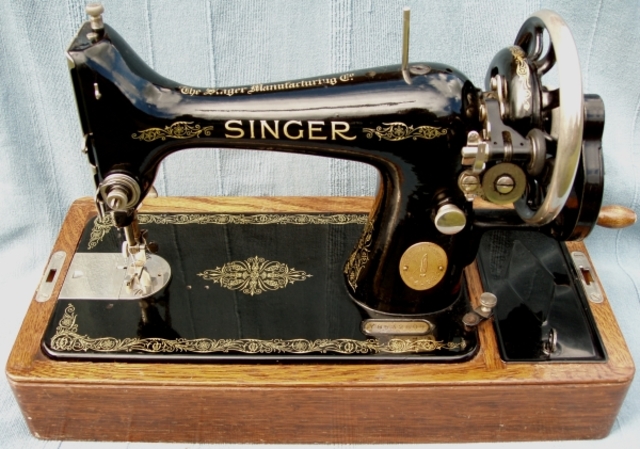 Singer Sewing Machine