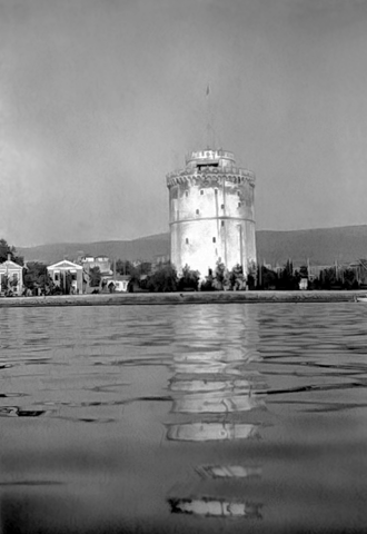 ΚΉΡΥΞΗ ΠΟΛΕΜΟΥ ΣΤΙΣ ΚΕΝΤΡΙΚΕΣ ΔΥΝΑΜΕΙΣ