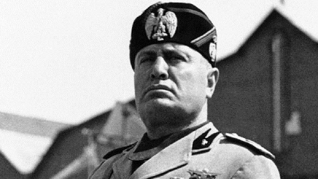 marcia su Roma , Mussolini diventa capo di stato