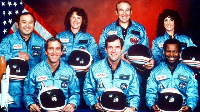 Challenger Chalchallenger eksploderer etter take-off, sju astronauter dør