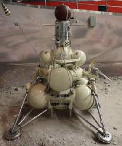 USSR’s Luna 9 becomes the first spacecraft to perform a soft landing on the Moon
