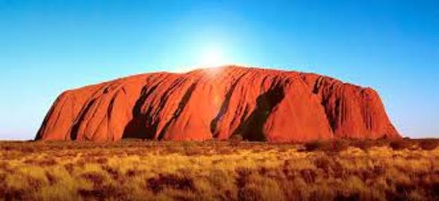 Uluru changes to Ayers Rock
