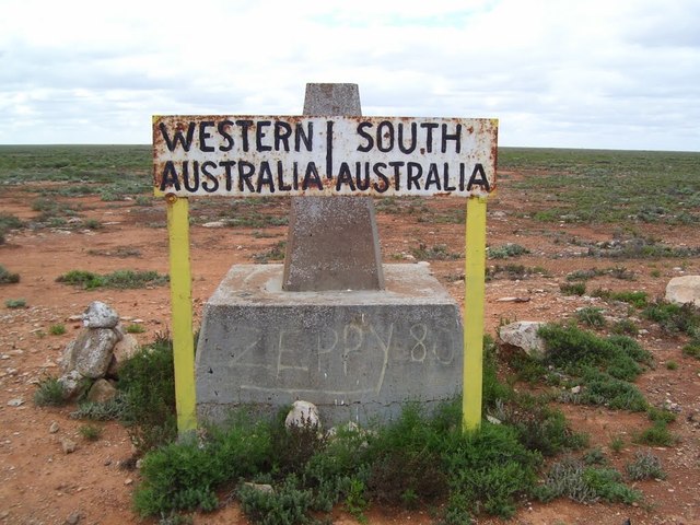 Province of South Australia proclaimed with its western border.