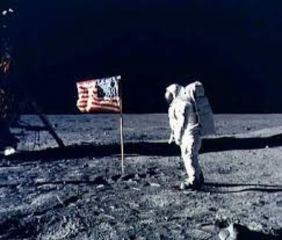 Apollo 11, første månelanding