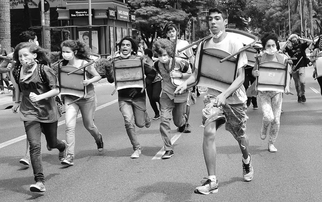 alunos protestam nas ruas