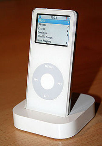 iPod nano (primeiro)