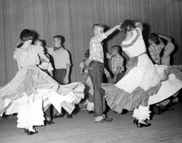 Square Dancing (1950s)