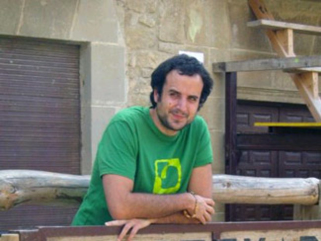 Eneko Barberenak Lurrunak ez du oraindik kristalik estali argitaratzen du