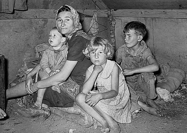 Great Depression starts