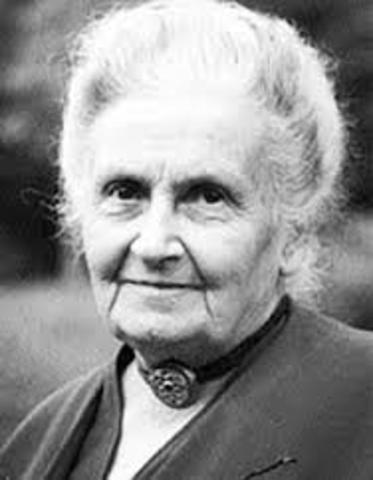 Nace María Montessori.