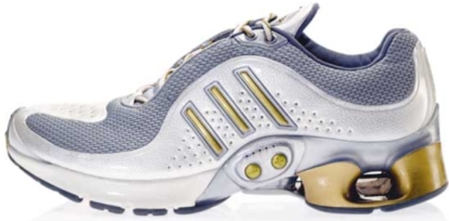 Lanzamiento del  Adidas one shoes.  Desarrollo en: Hardware