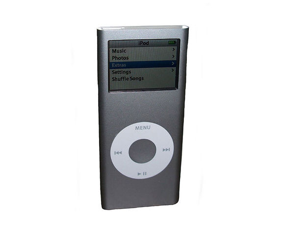 iPod nano. Друге покоління