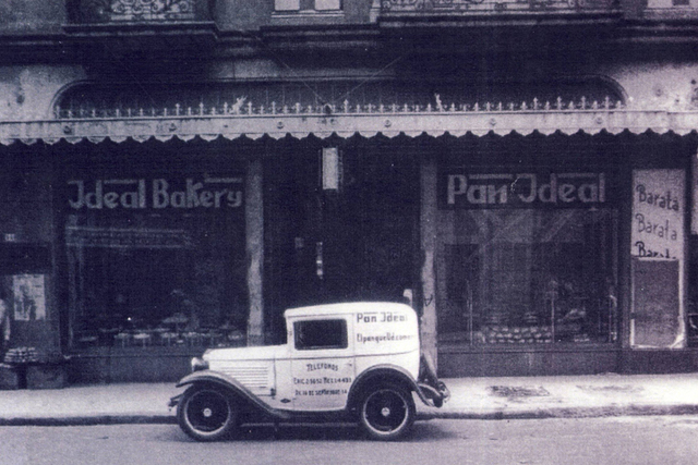 Abre la pastelería Ideal