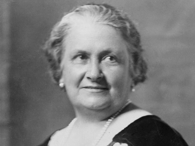 FALLECIMINETO DE MARIA MONTESSORI