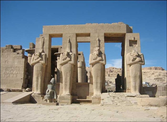 Ramses started building the Ramsseum.