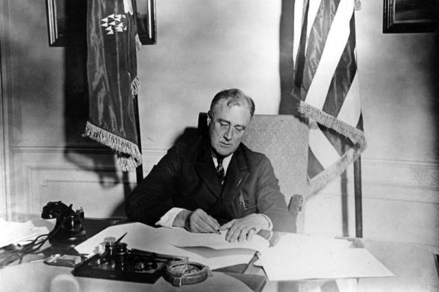 Franklin D. Roosevelt - Chief Legislator