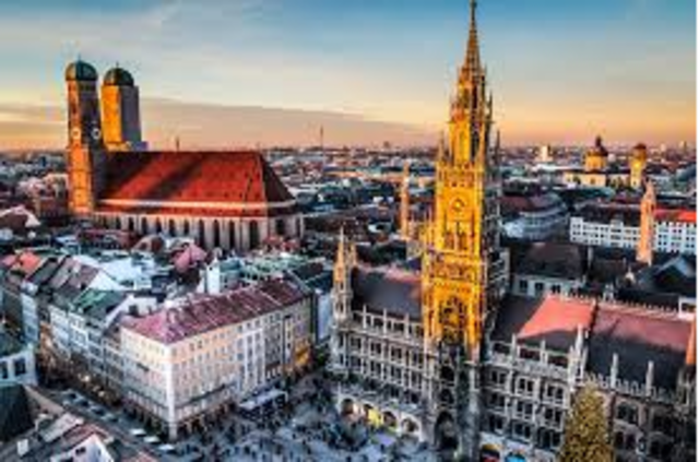 Se traslada a Munich