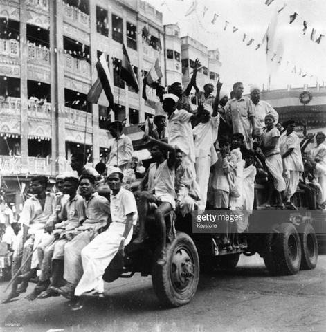 India and Pakistan Gain Independence