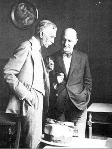 La comissió de Cultura de l’Ajuntament de Barcelona va acordar que s'havia de construir escoles públiques.