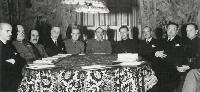 Creación del Primer gobierno del general Franco