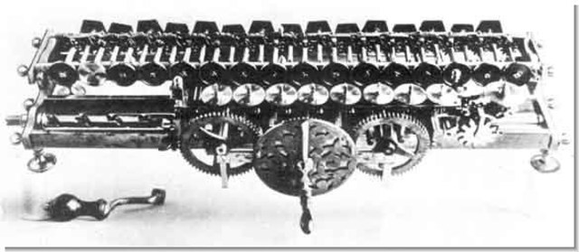 maquina capaz de realizar 4 operaciones basicas