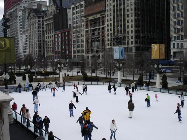 Skating rink opens