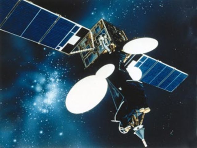 INTELSAT manda satelite