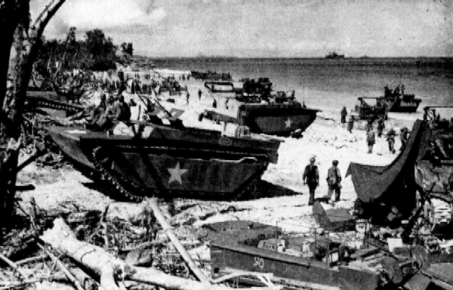 US troops land in the Philippines.
