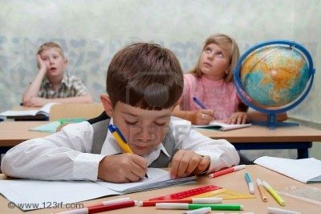 Edgar va a la primaria