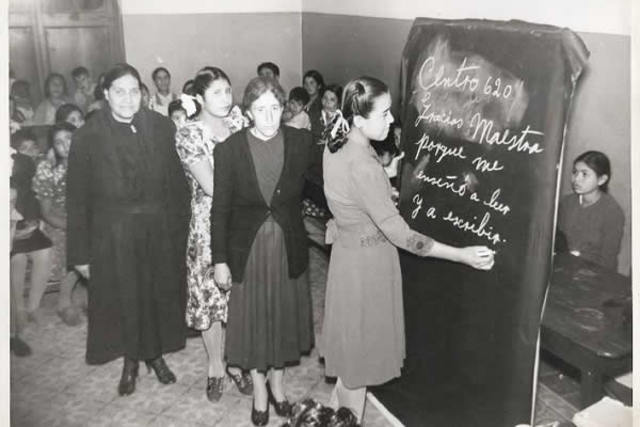 Sistema nacional de eduacion para adultos