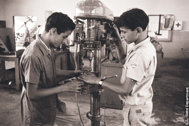 Restructuracion de la educaciòn tècnica