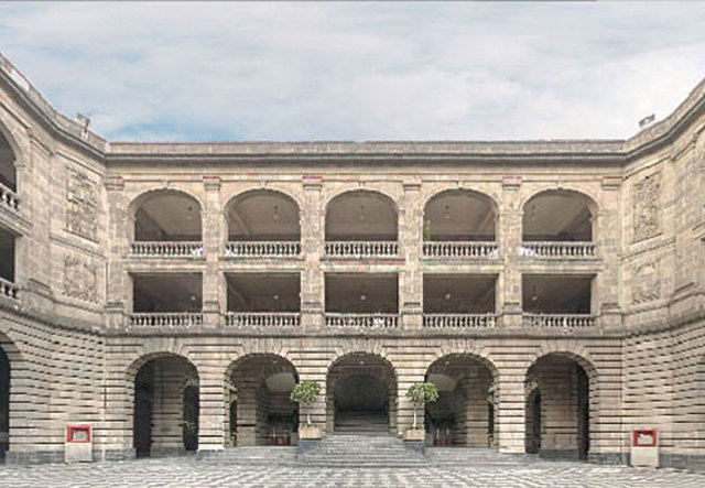 Desconcentraciòn y descentralizaciòn de la SEP