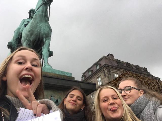 Rytterstatuen på amalienborg slot