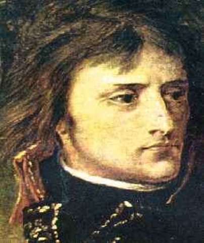 NAPOLEON se convierte en emperador