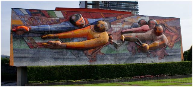 El pueblo a la universidad y la universidad al pueblo