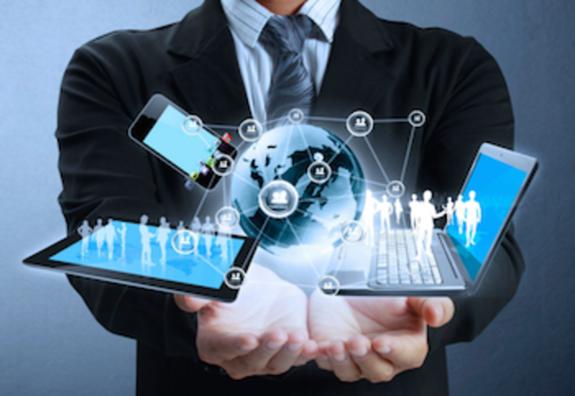 U-Learning:  Aprendizaje ubicuo, fuera del aula, actividades formativas en cualquier  momento y lugar con uso de tecnología de manera permanente, accesible, inmediata, e interactiva