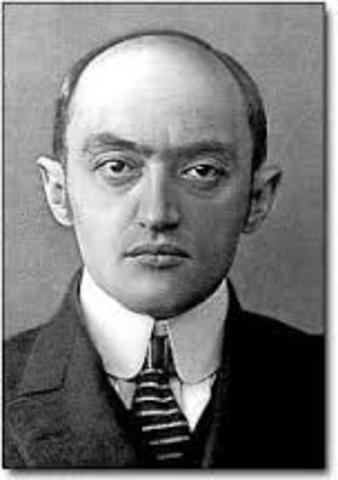 JOSEPH SCHUMPETER